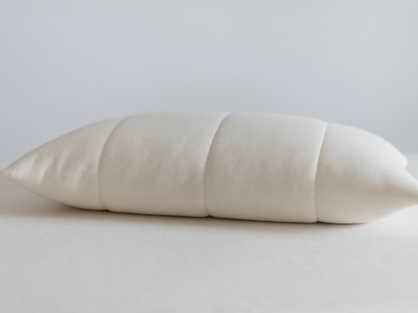 Deluxe organic latex and wool pillow