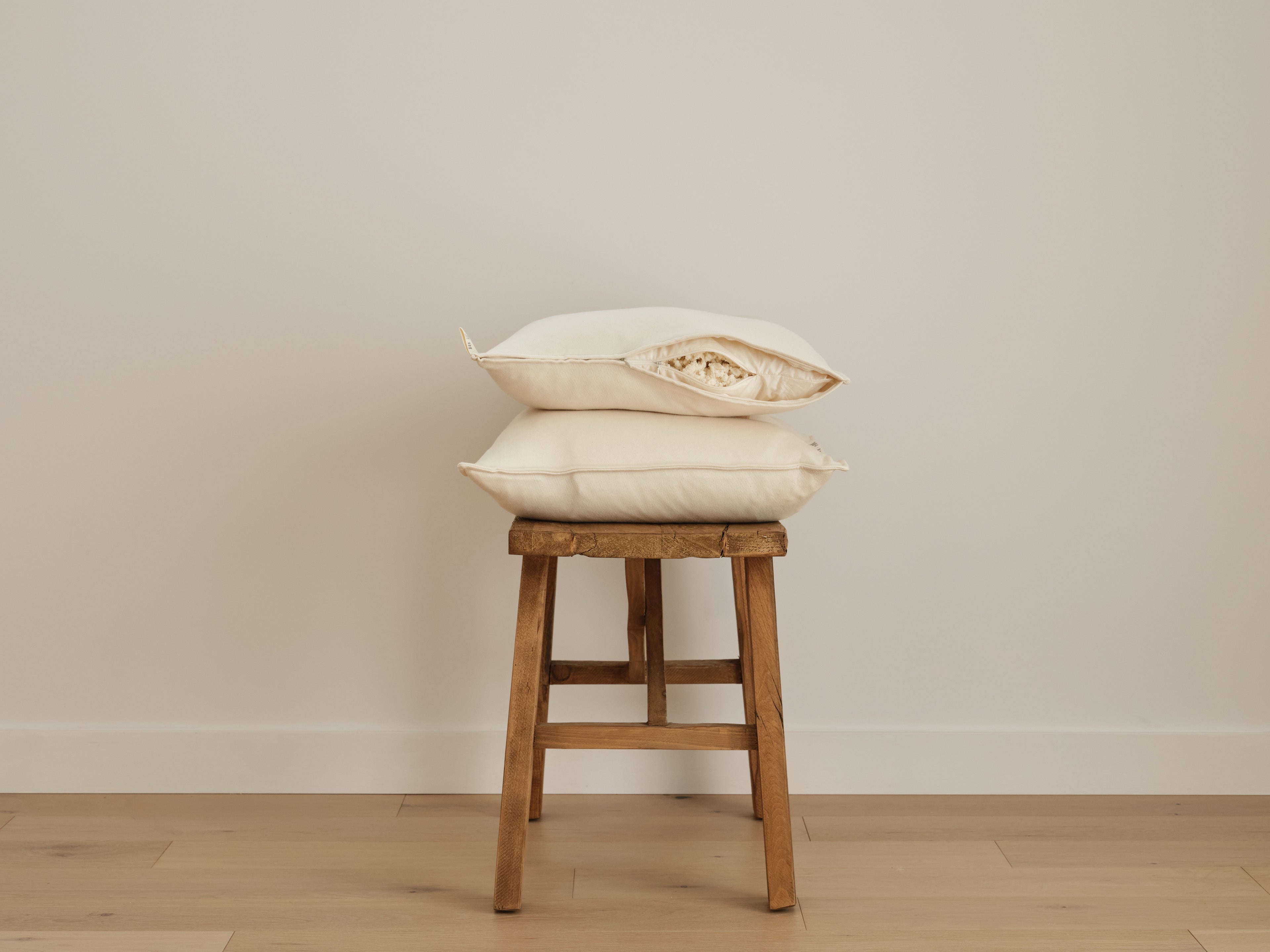Deluxe Organic Contour Latex Pillow